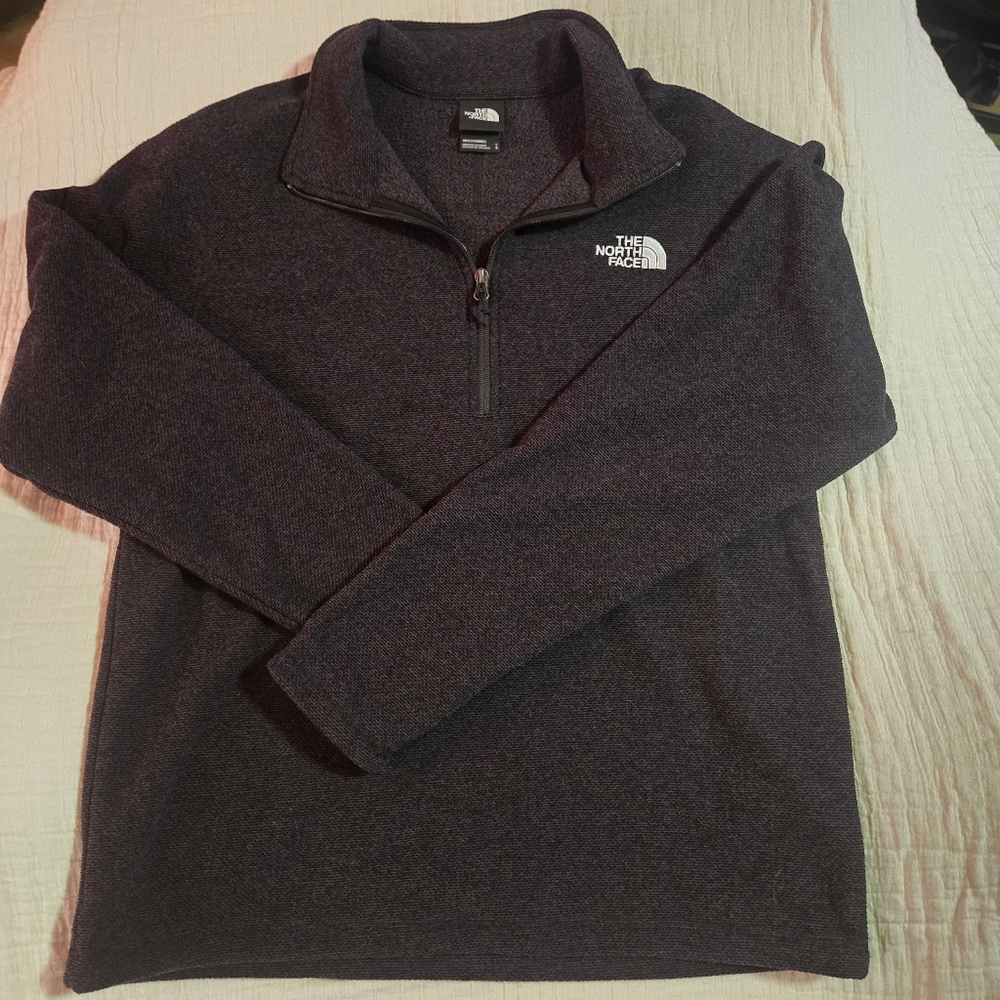 The North Face Men's Black Sweater